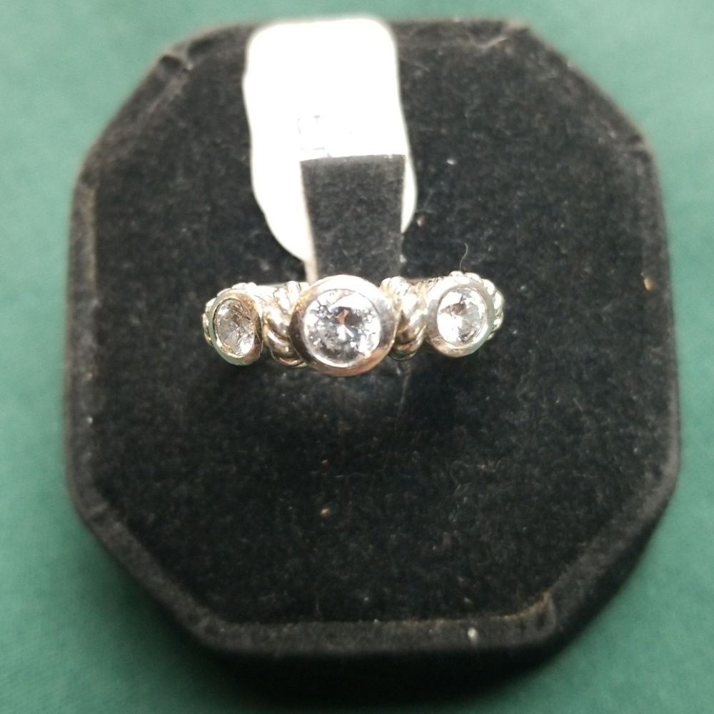 Designer sterling CZ ring - Picture 2 of 5